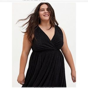 Black Crinkle Knit Surplice Skater Midi Dress